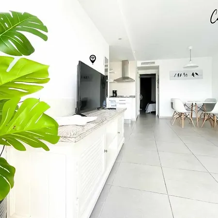 Apartment Sun - Casa Vera By Rentalfue *